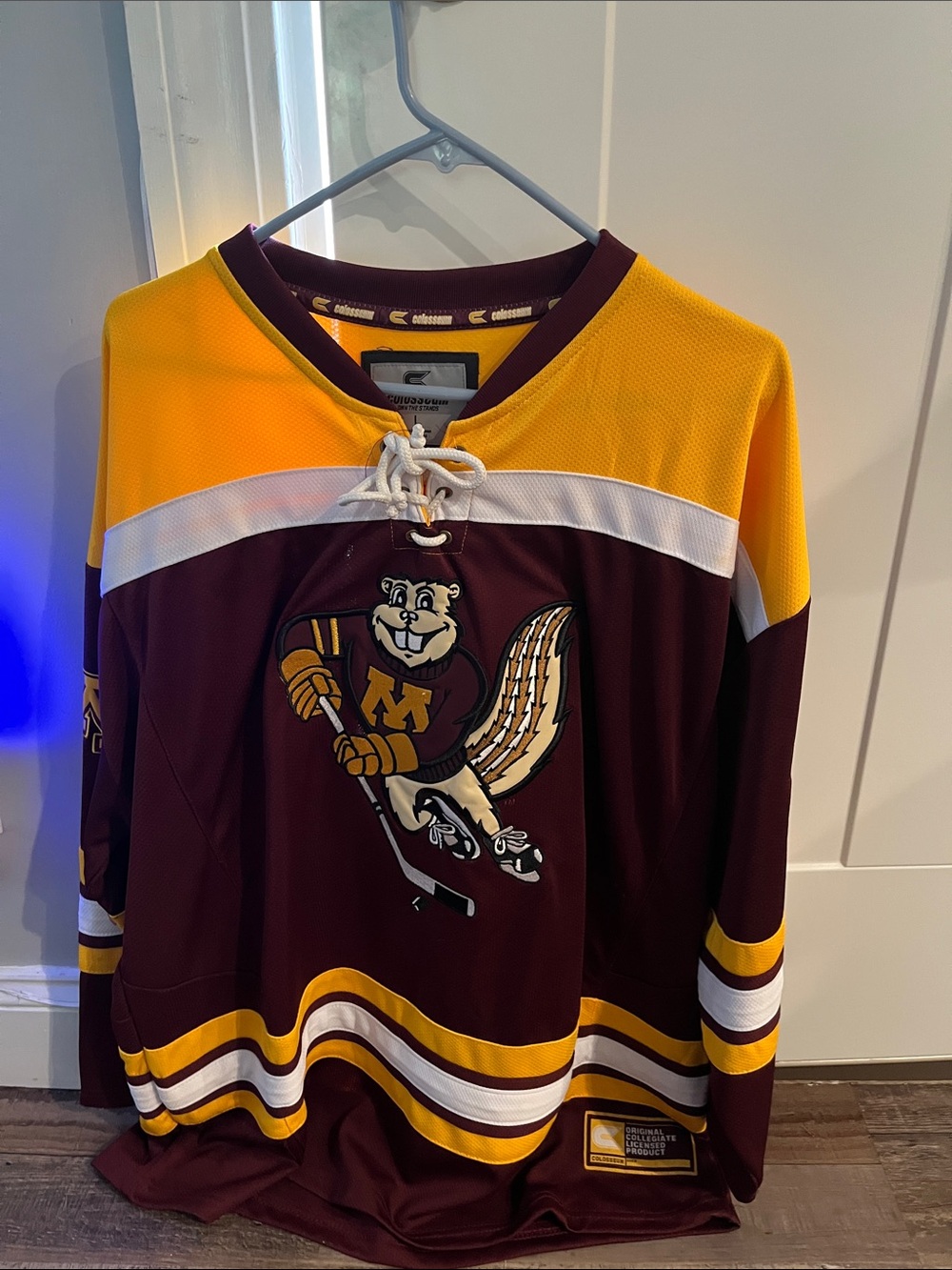 Minnesota Golden Gophers Hockey Jersey size large